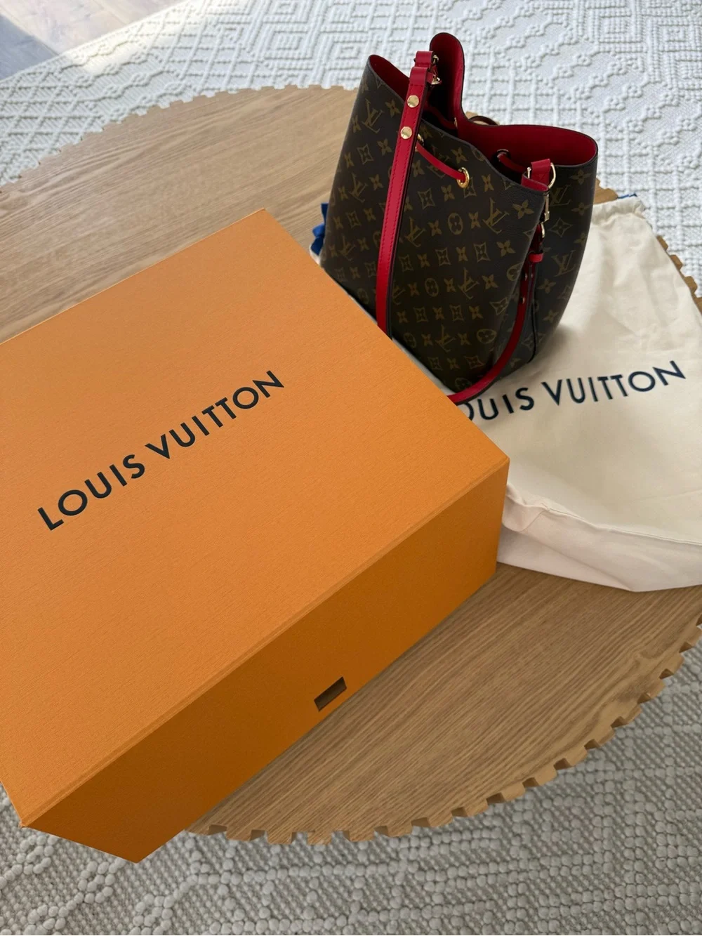 Louis Vuitton bag top